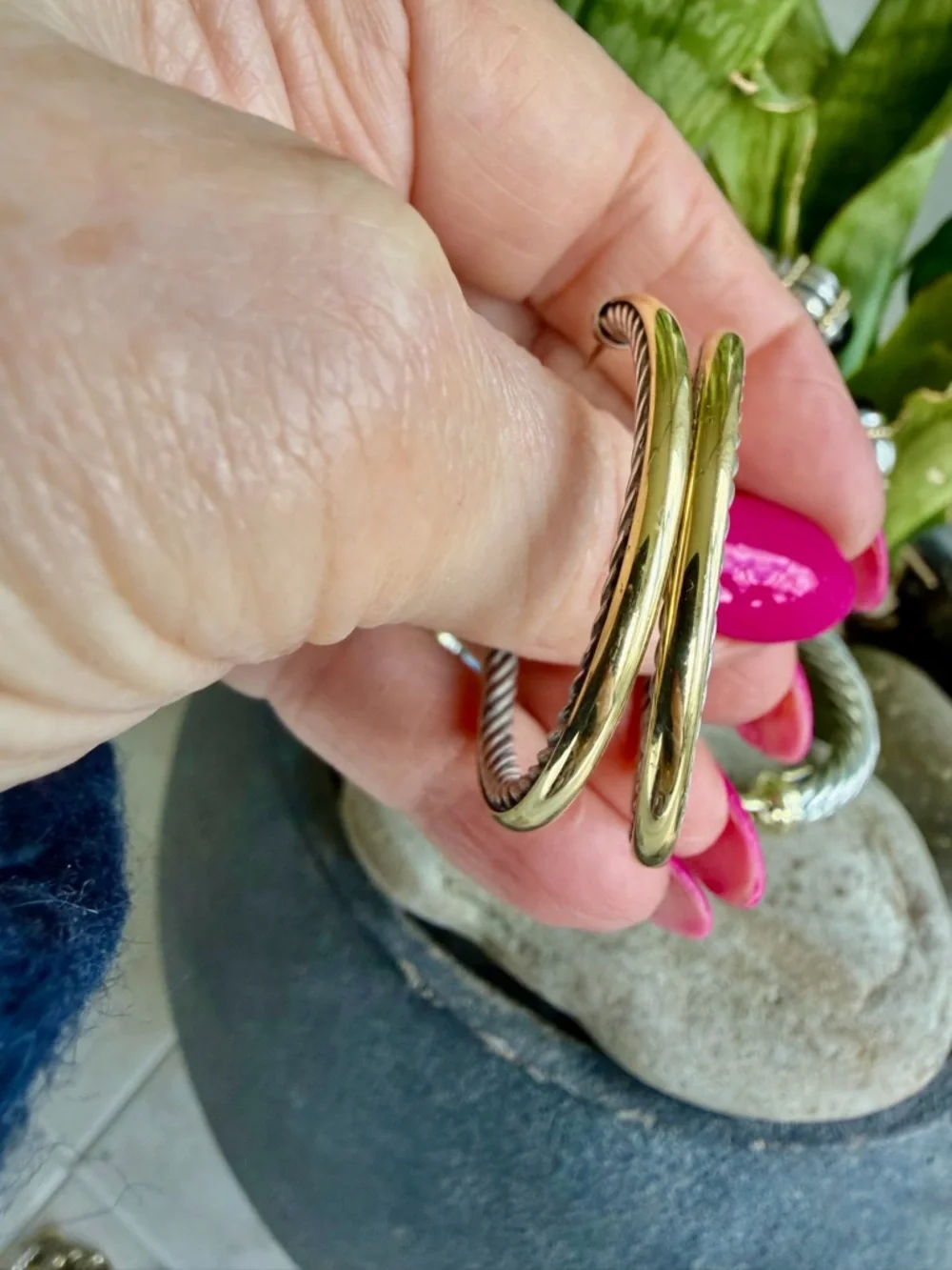 David Yurman, crossover 18 karat gold and sterling earrings - Picture 6 of 7